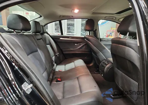 2015 BMW 528 Xi z USA, uszkodzony, nr VIN WBA5A7C57FD628039